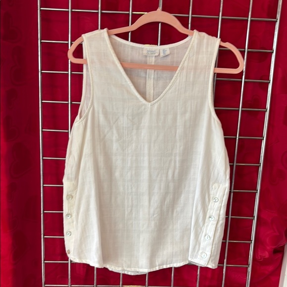 Sigrid Olsen Tops - Sigrid Olsen White Boxy Buttoned Tank Top